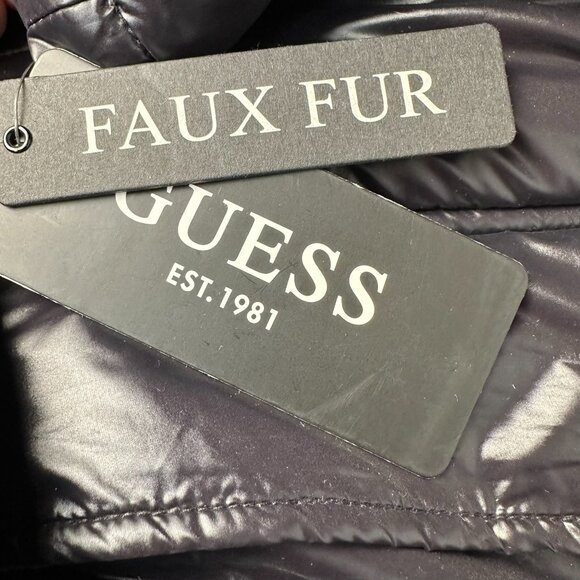 GUESS‎ Men's Unisex Insulated Mid-Weight Faux Fur Hooded Puffer Jacket , Black - Picture 11 of 15